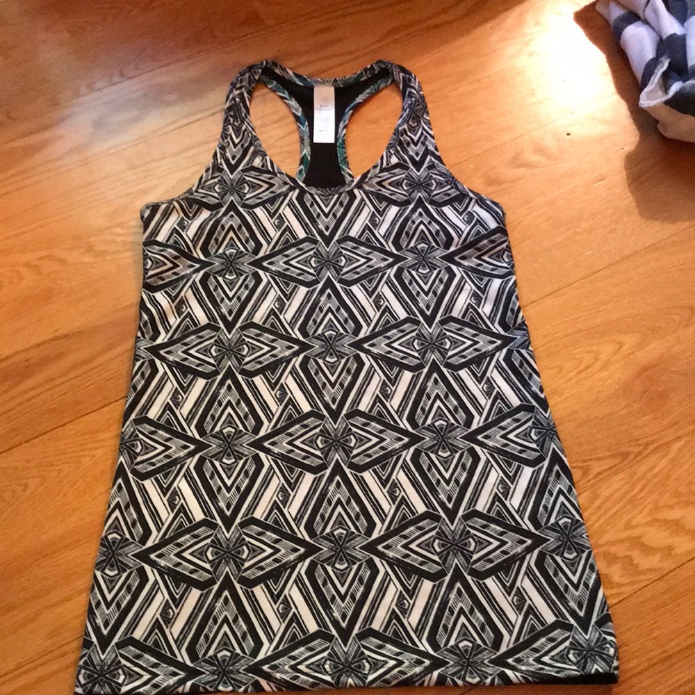 Ivivva tank top size 12